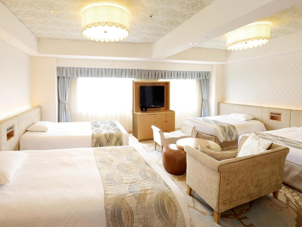 Tokyo Bay Maihama Hotel First Resort Urajaszu Kültér fotó
